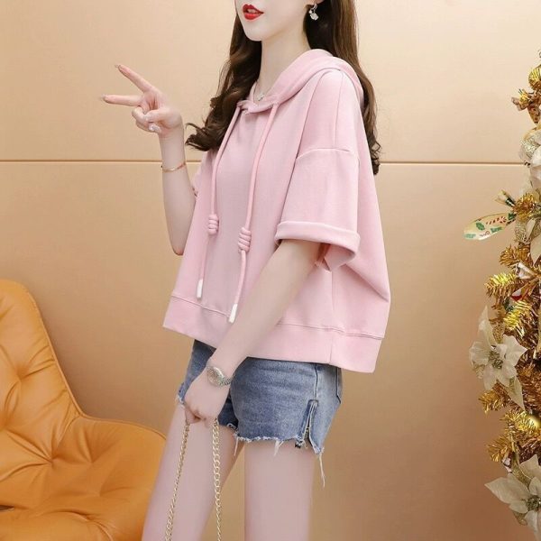 Women's T-shirts