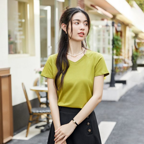 Women's T-shirts