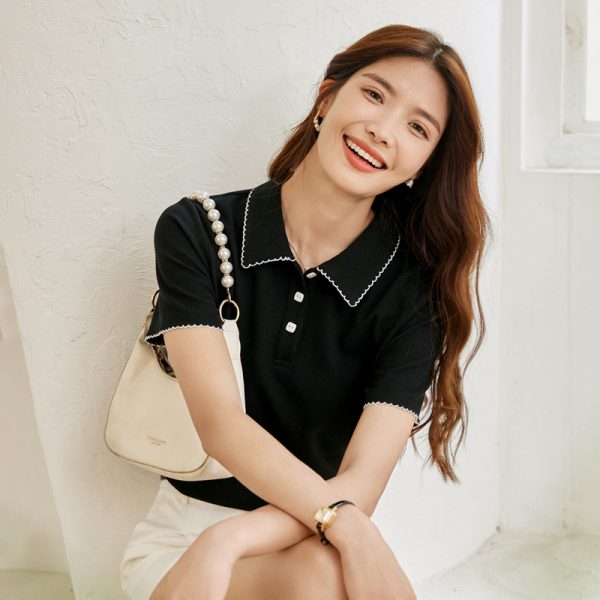 Women's T-shirts