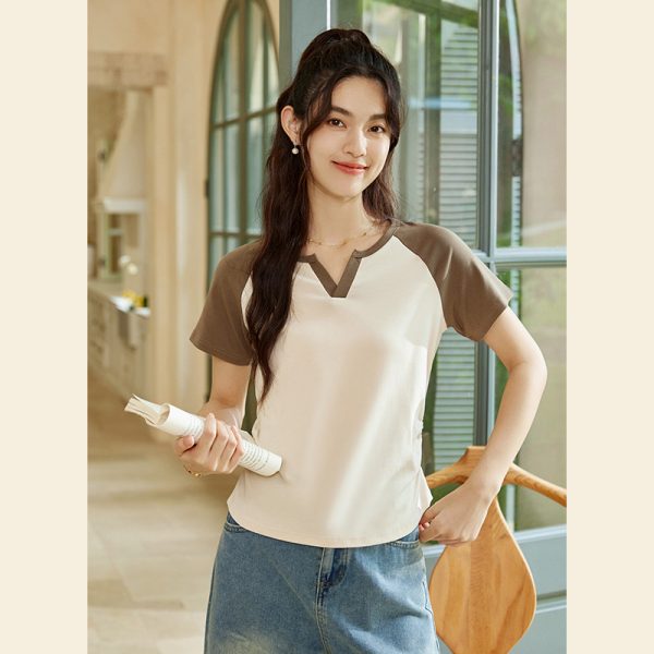 Women's T-shirts