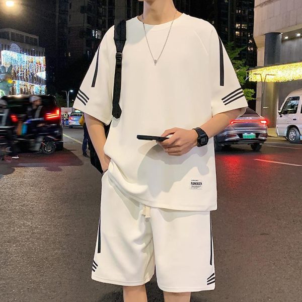 Men's sportswear
