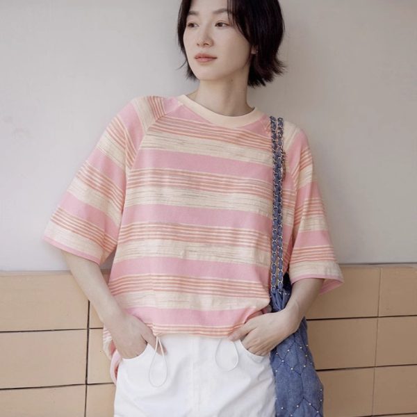Women's T-shirts