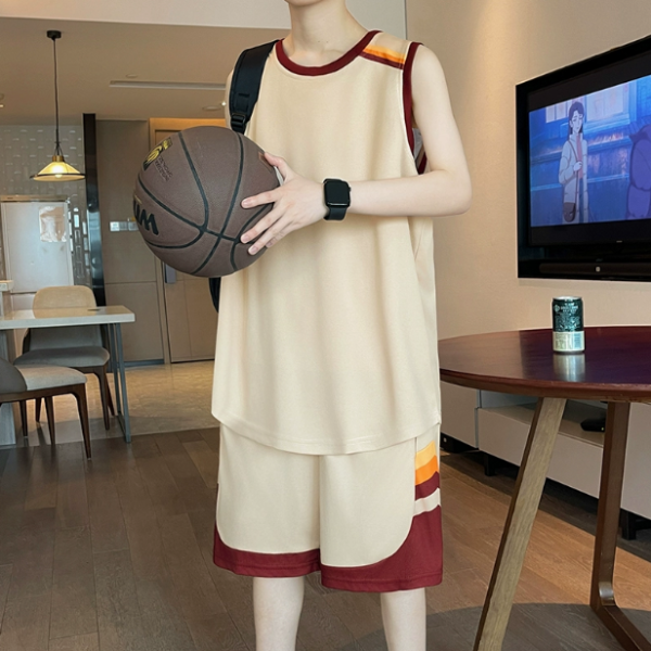 Men's sportswear