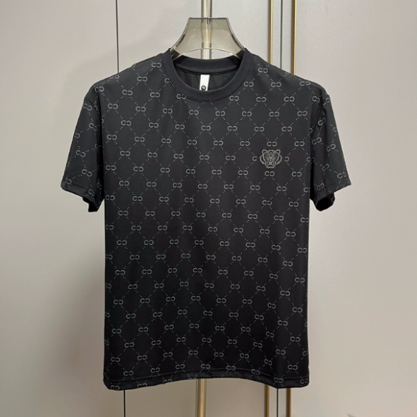 T-shirt men